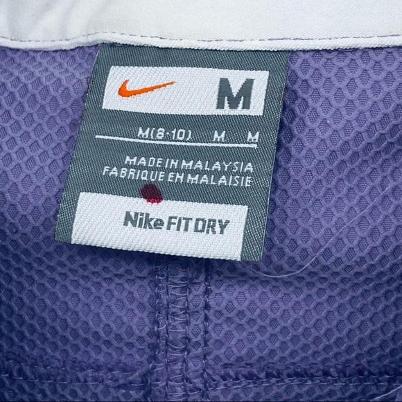 Nike Women's Fit Dry Size Medium Purple & White Mesh Lined Full Zip Jacket - Picture 9 of 11